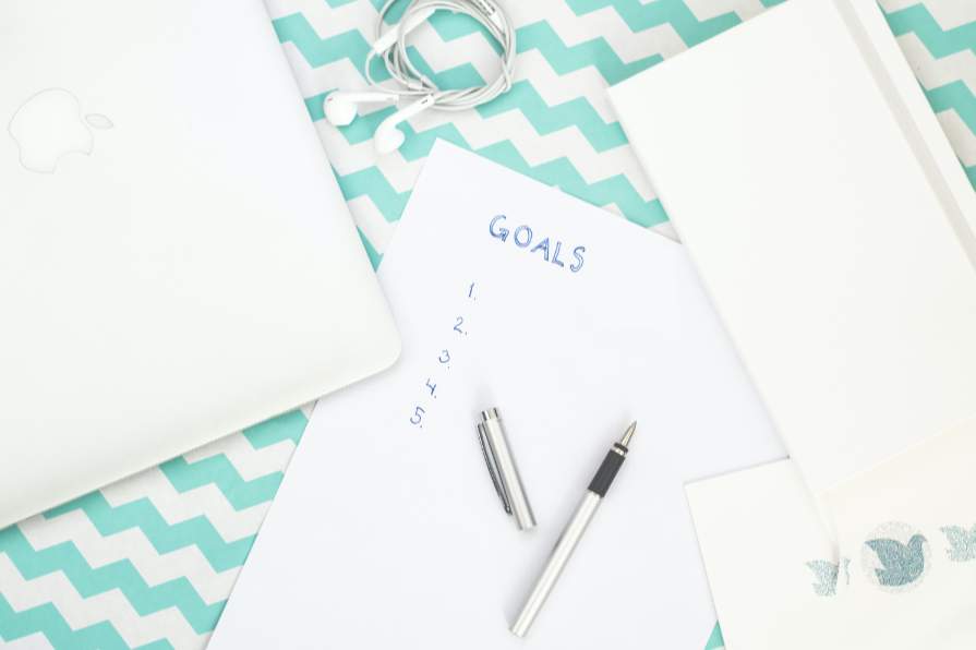 Managing, Setting and Tracking Goals